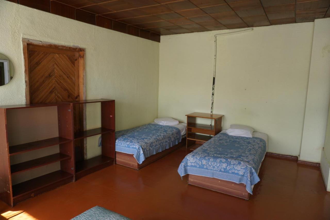 Pilskalnu Hostelis Кулдига Экстерьер фото