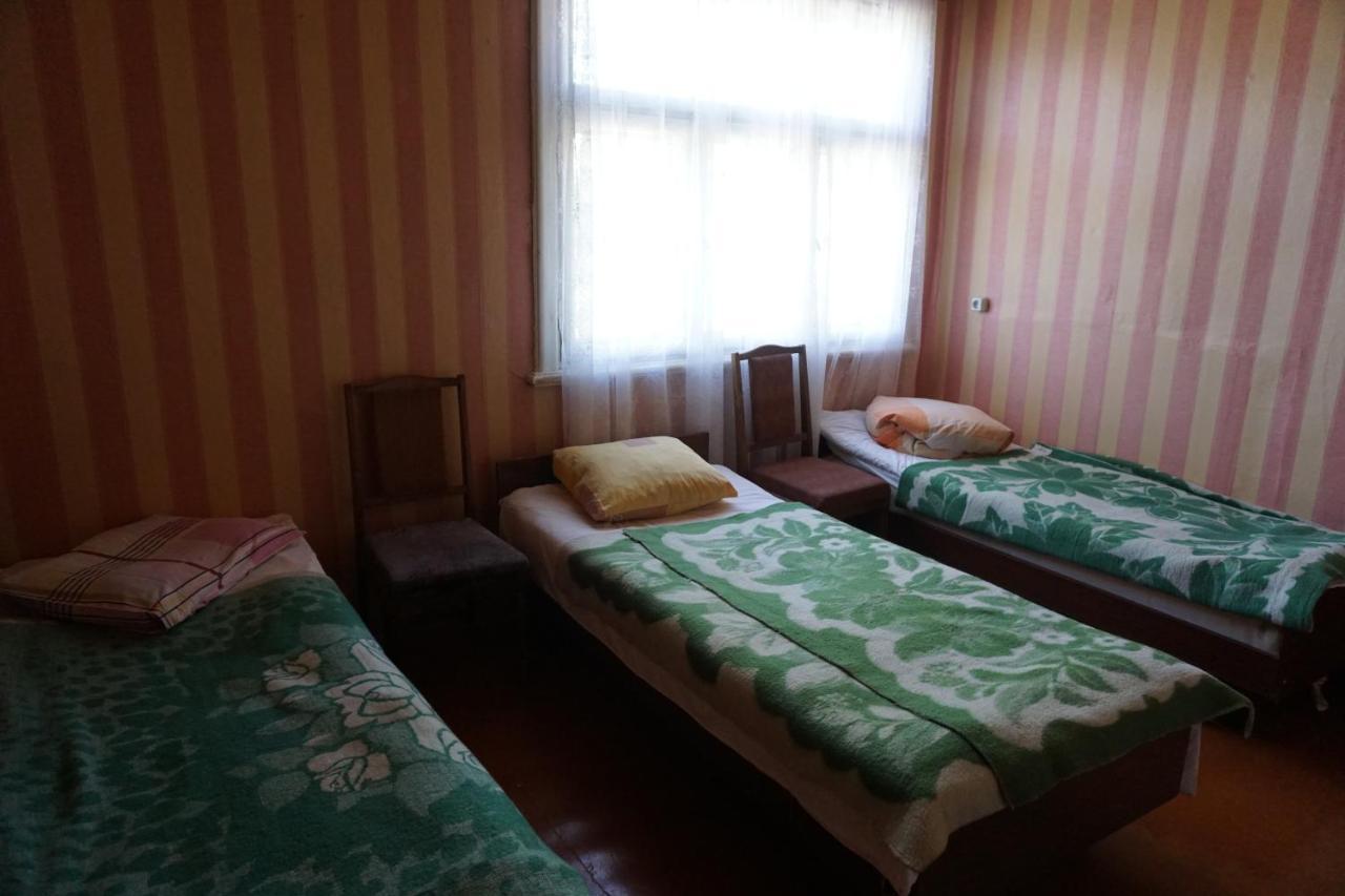 Pilskalnu Hostelis Кулдига Экстерьер фото